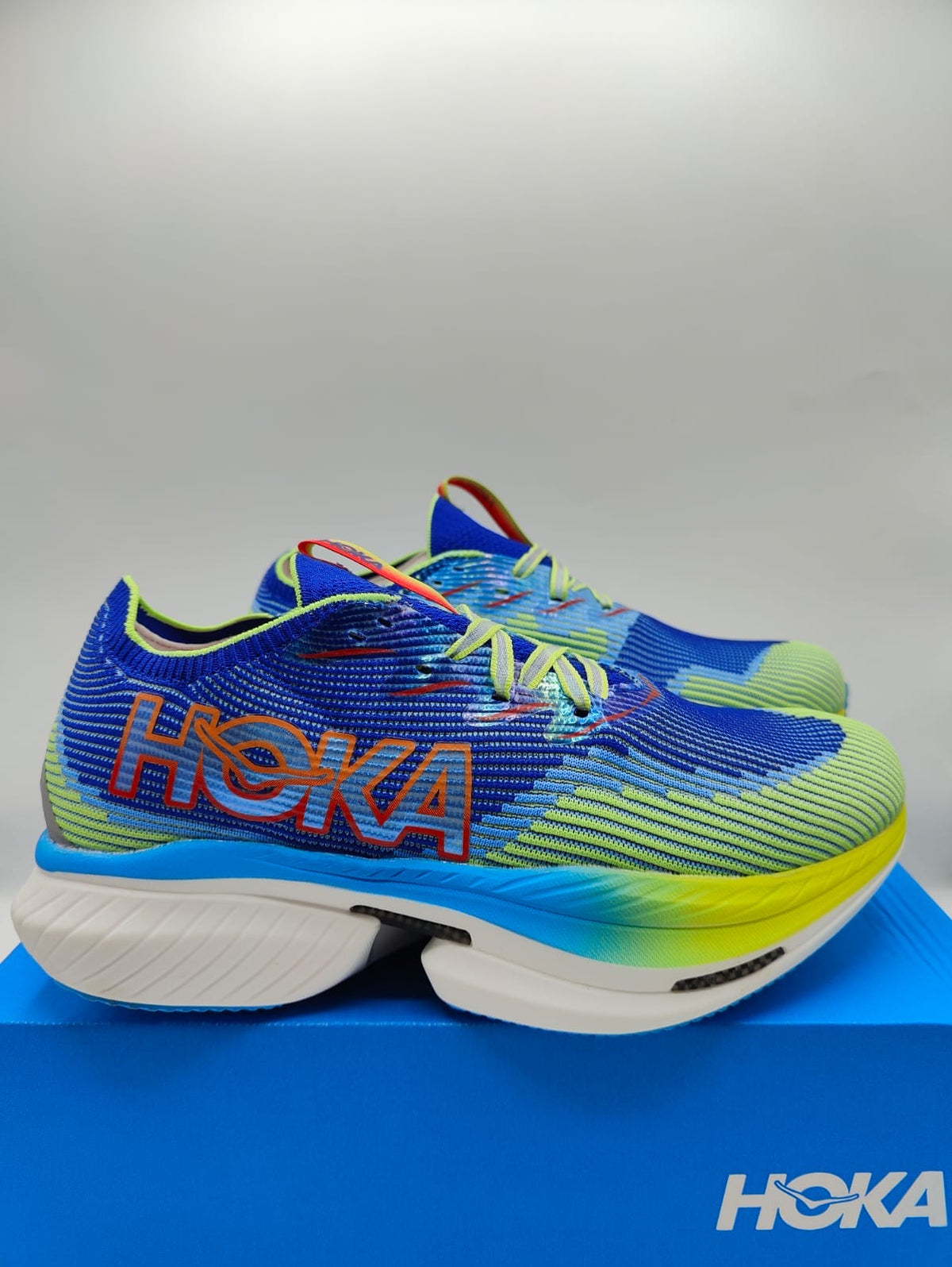 HOKA CIELO X1(Hoka / Mens Running Shoes / Racing/Carbon Plate