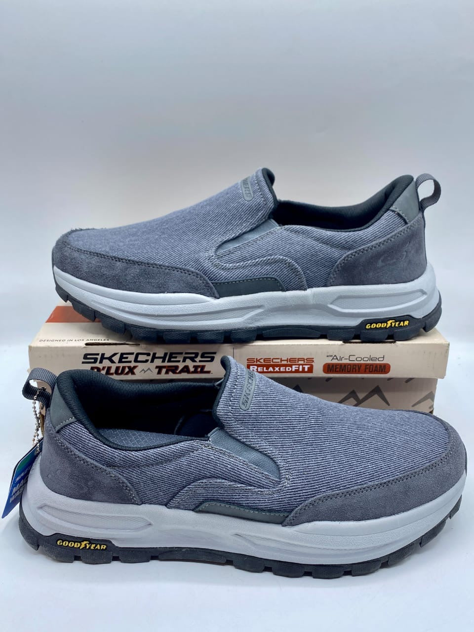 Skechers