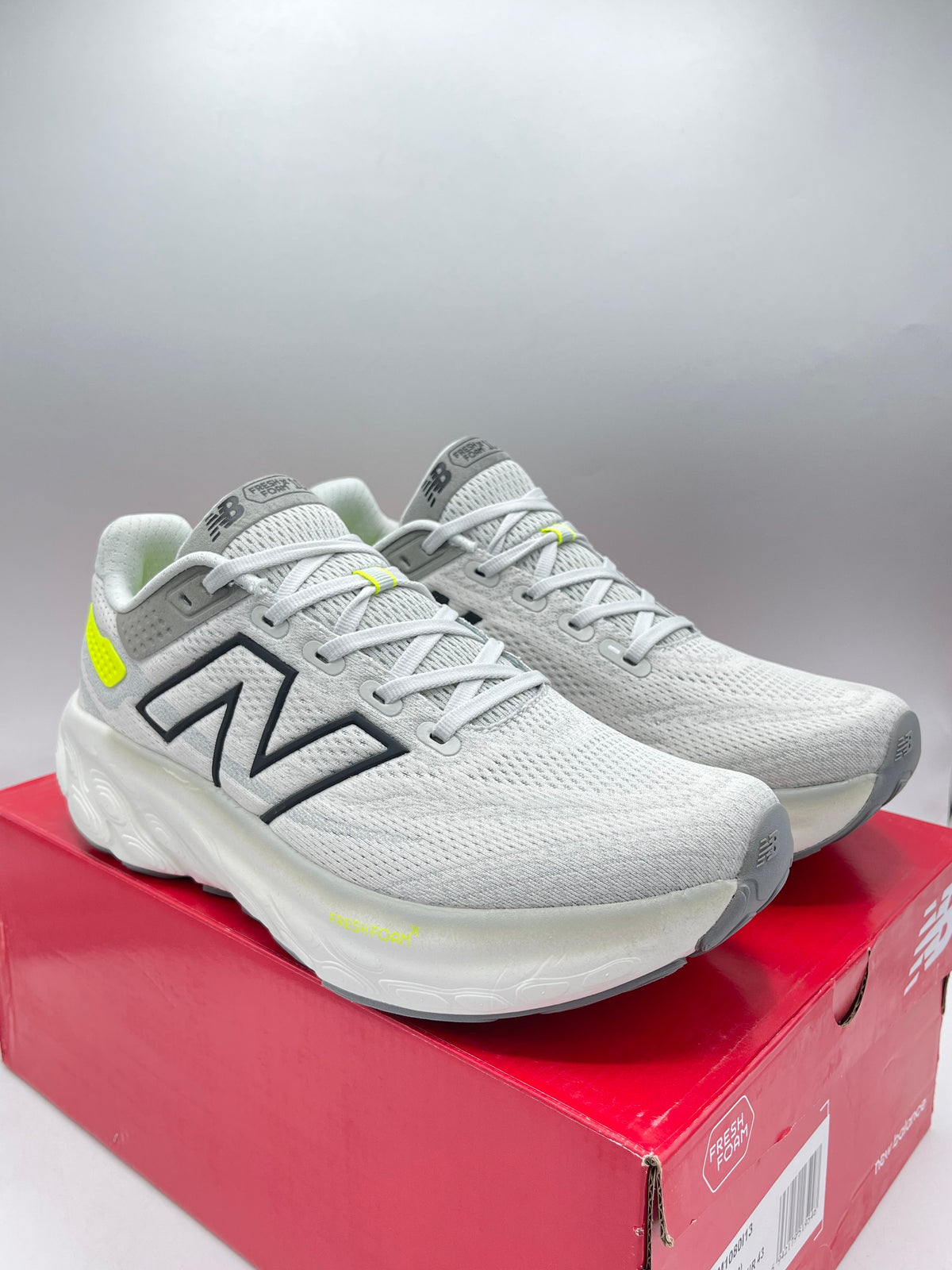 NEW BALANCE 2024