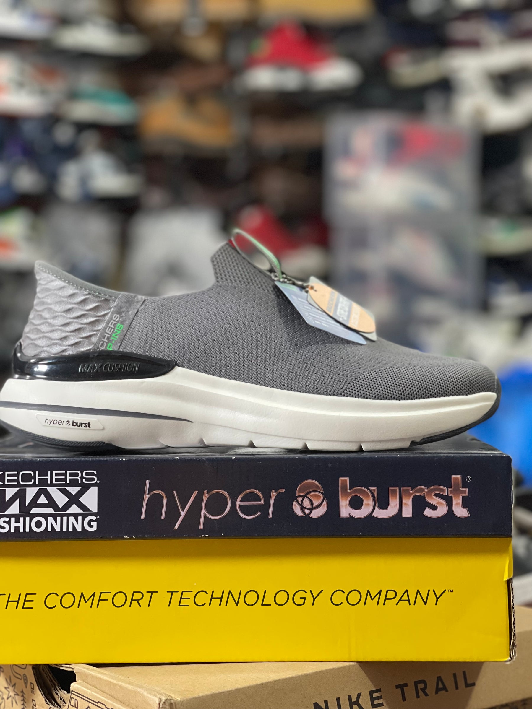 Skechers Hyper Burst Slip In