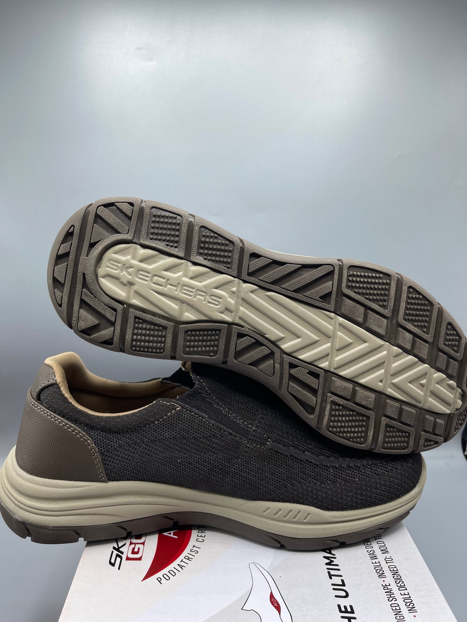 Skechers✅ triple layer medicated  foam extra comfortable.❤