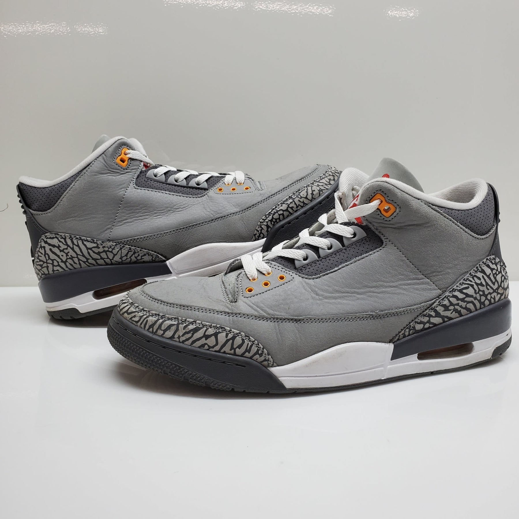 Jordon 3s uk version