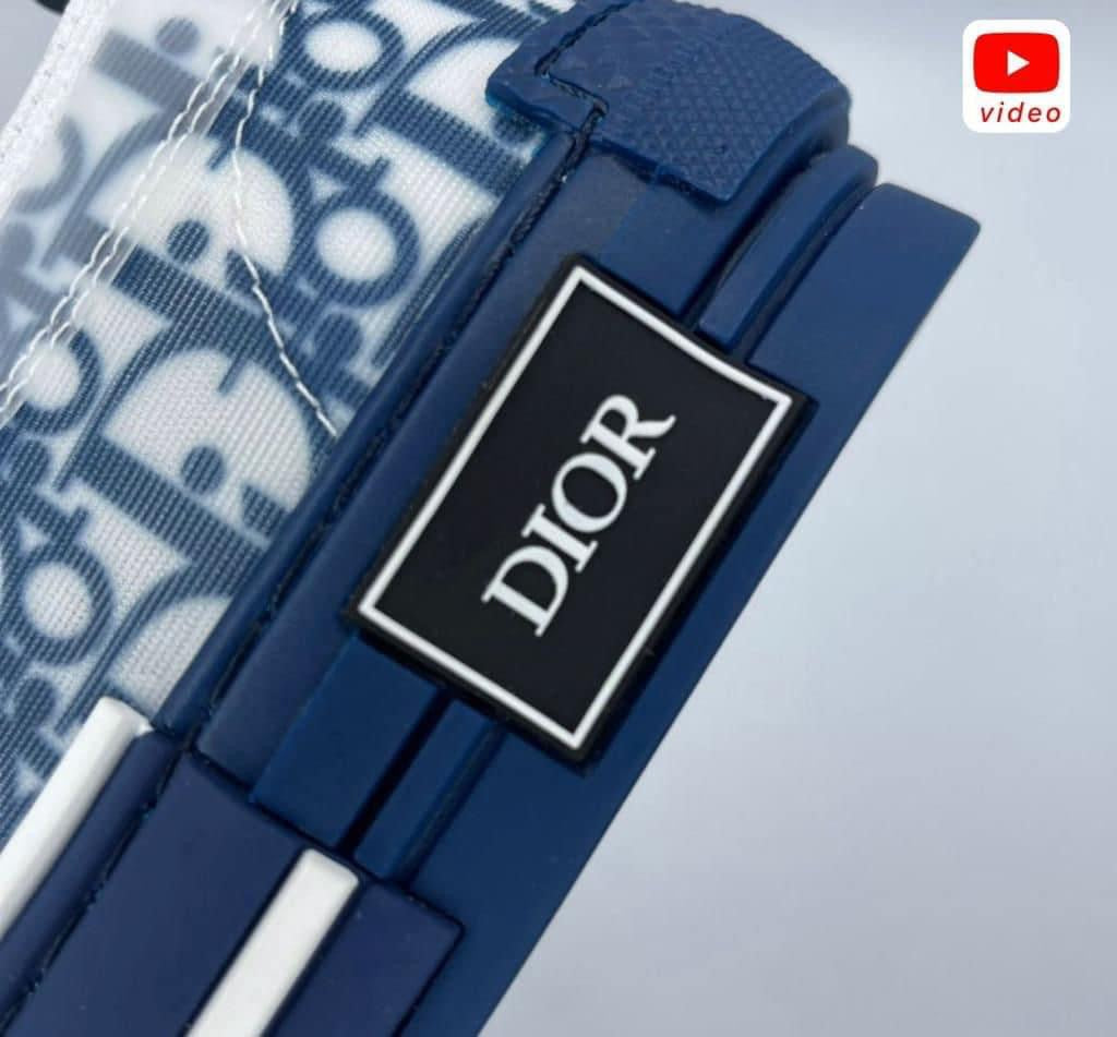 Dior snaker uk